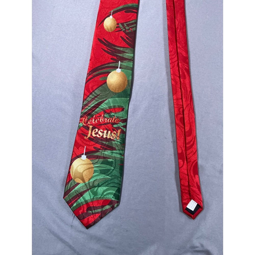 NEW!  Gospitality Celebrate Jesus Christmas Tie